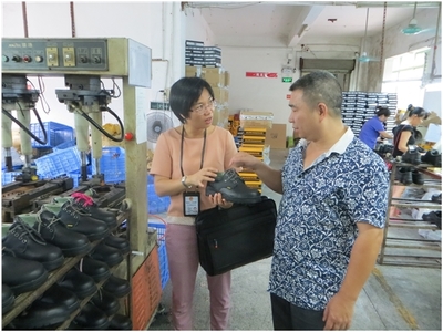 筑牢安全防线 质量科开展特种劳动防护用品获证企业证后监管检查，严把销售源头关